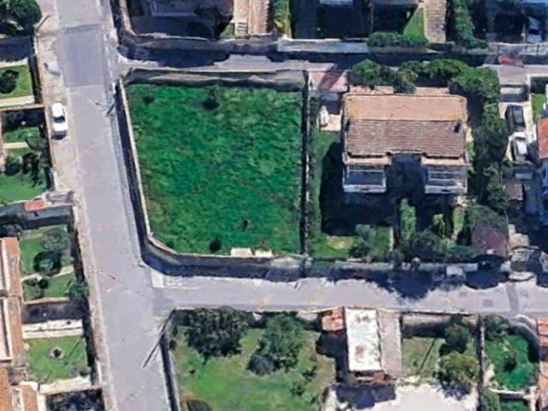 negozio in vendita ad Anzio