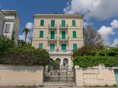 appartamento in vendita ad Anzio in zona Mare