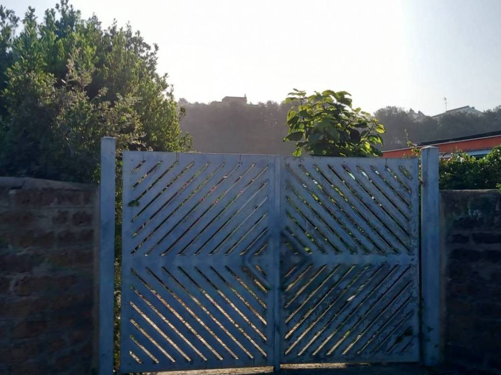 terreno agricolo in vendita ad Anzio in zona Anzio Colonia