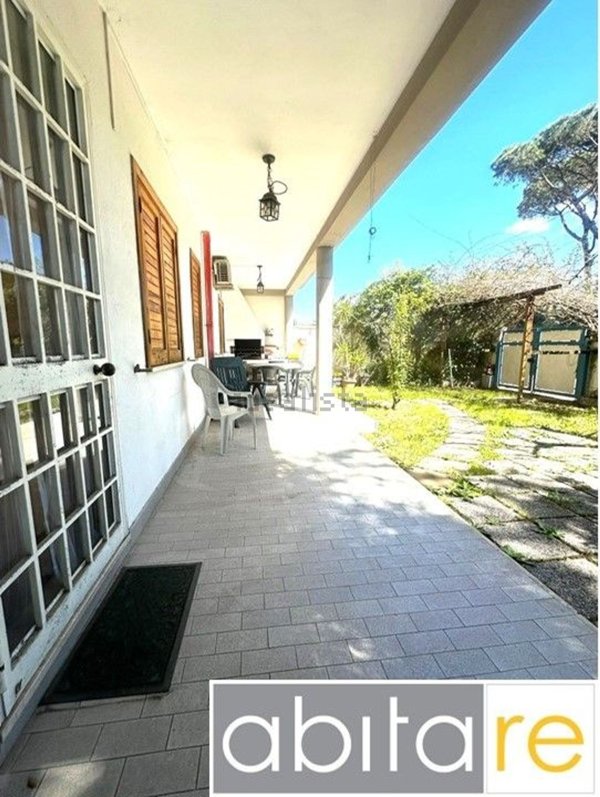 appartamento in vendita ad Anzio in zona Villa Claudia