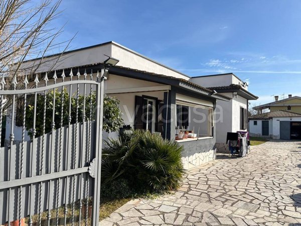 casa indipendente in vendita ad Anzio in zona Stazione