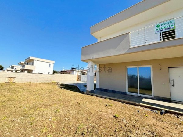 appartamento in vendita ad Anzio in zona Marechiaro