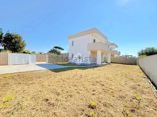 appartamento in vendita ad Anzio in zona Marechiaro