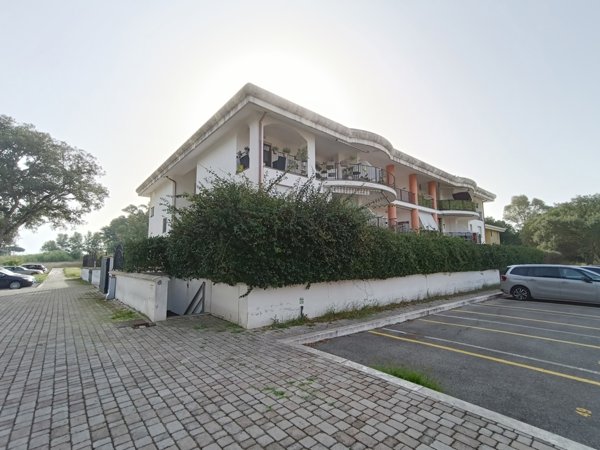 appartamento in vendita ad Anzio in zona Villa Claudia