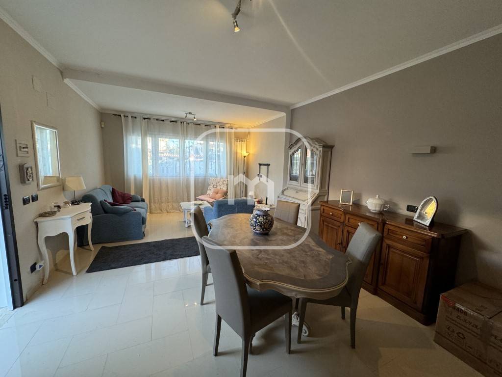 casa indipendente in vendita ad Anzio in zona Stazione