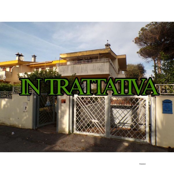 casa indipendente in vendita ad Anzio in zona Mare