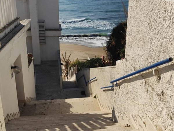 appartamento in vendita ad Anzio in zona Lido delle Sirene