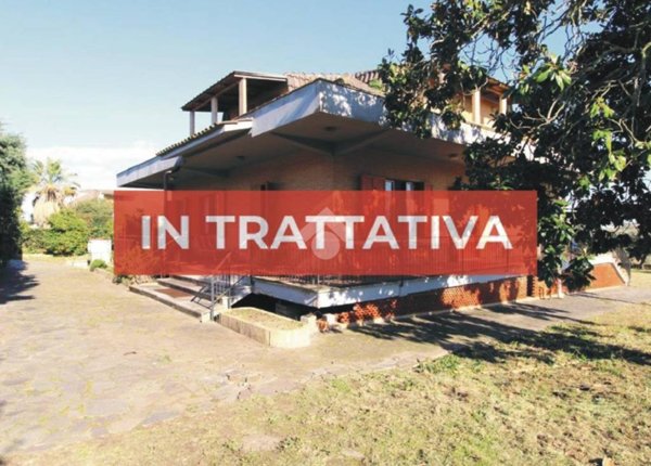 casa indipendente in vendita ad Anzio in zona Lido dei Pini