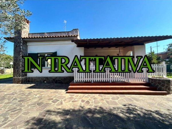 casa indipendente in vendita ad Anzio in zona Mare