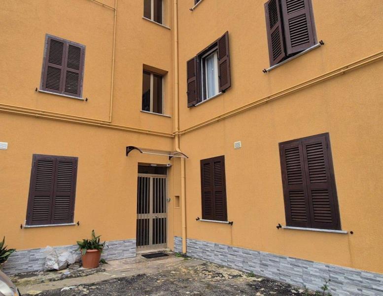 appartamento in vendita ad Anzio in zona Mare