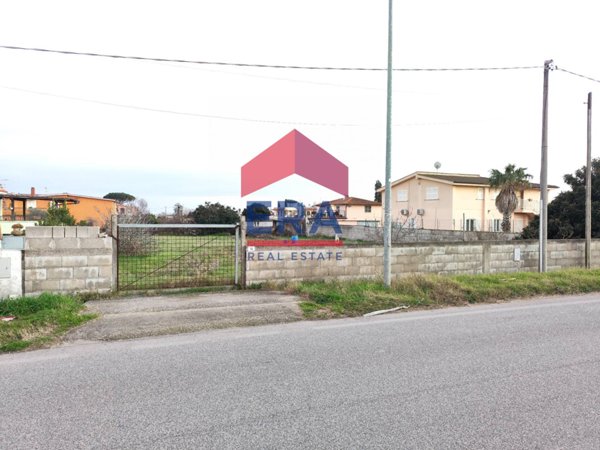 casa indipendente in vendita ad Anzio