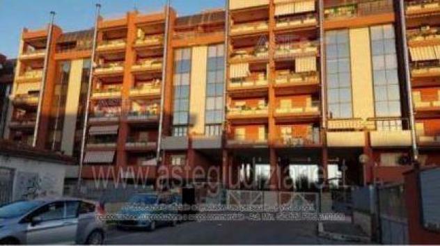 locale commerciale in vendita ad Anzio