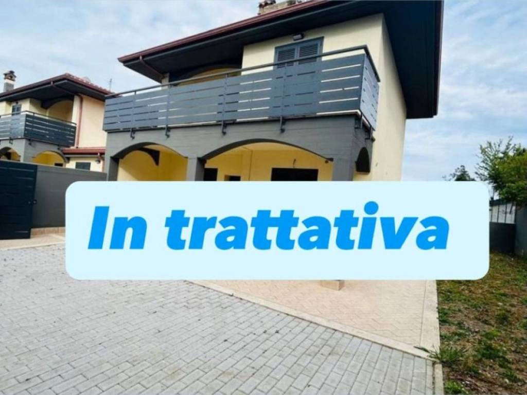 casa indipendente in vendita ad Anzio in zona Mare