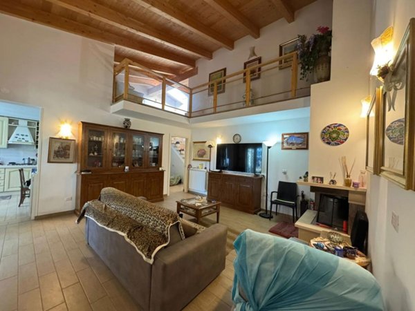 casa indipendente in vendita ad Anzio in zona Marechiaro