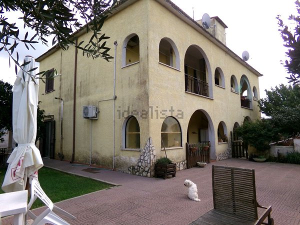 casa indipendente in vendita ad Anzio in zona Mare