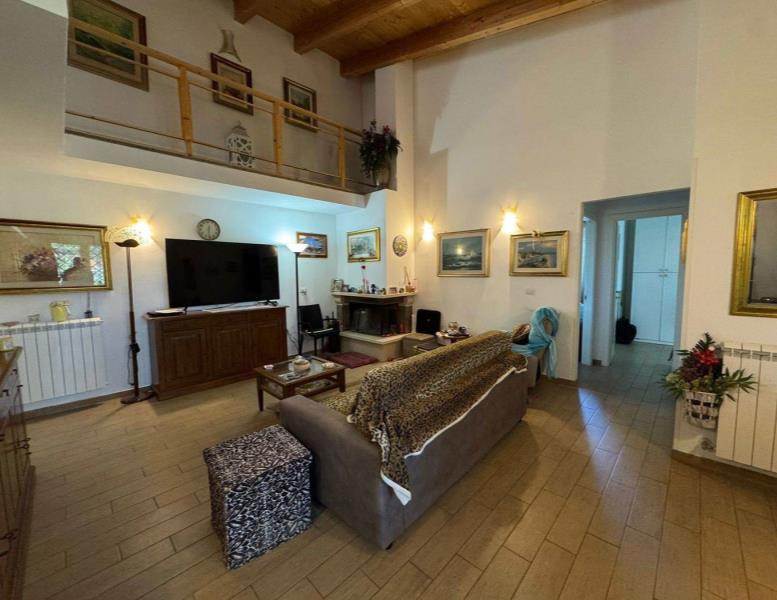 casa indipendente in vendita ad Anzio in zona Mare