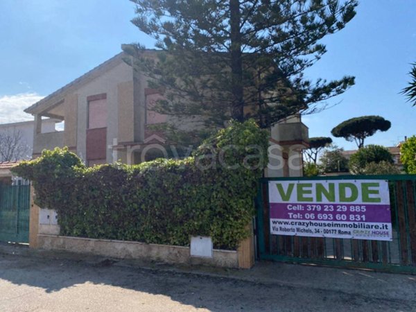 casa indipendente in vendita ad Anzio in zona Mare