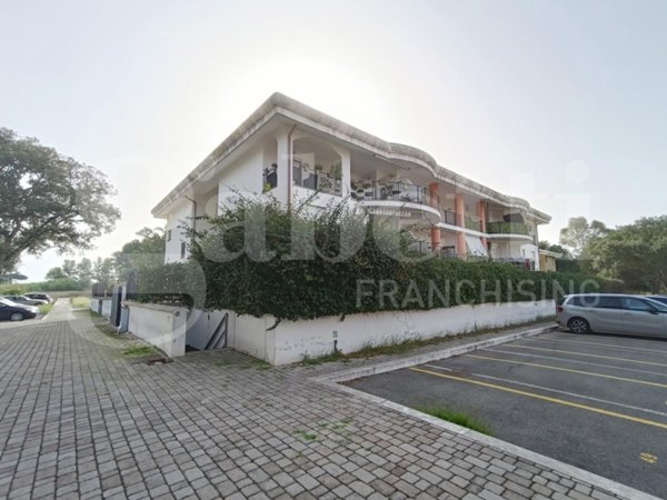 appartamento in vendita ad Anzio in zona Villa Claudia