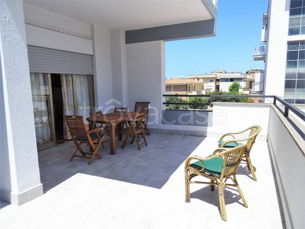 appartamento in vendita ad Anzio in zona Mare