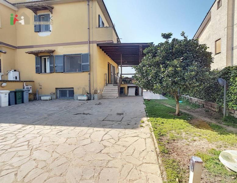 casa indipendente in vendita ad Anzio in zona Stazione