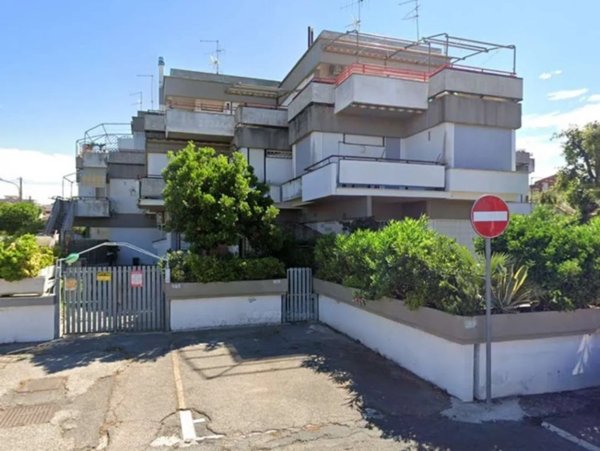 appartamento in vendita ad Anzio in zona Mare