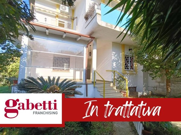 casa indipendente in vendita ad Anzio in zona Mare