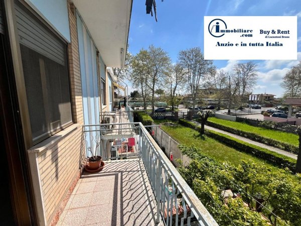 appartamento in vendita ad Anzio in zona Villa Claudia