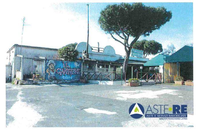 negozio in vendita ad Anzio