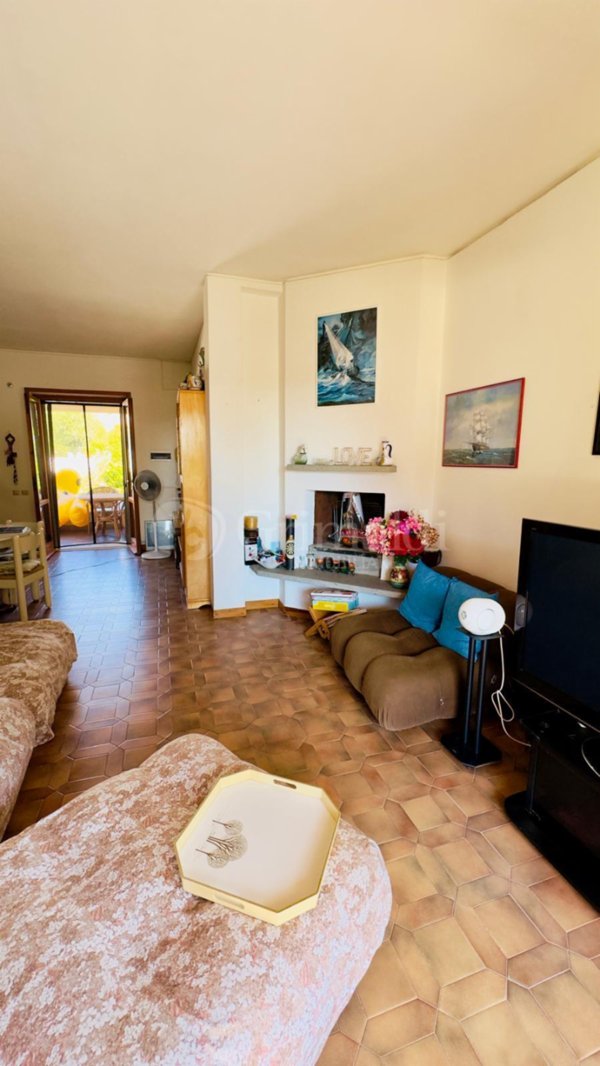 casa indipendente in vendita ad Anzio in zona Mare
