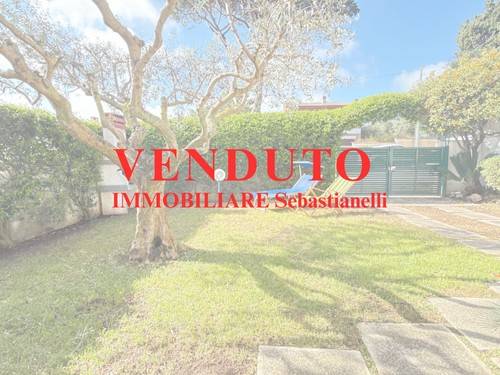 casa indipendente in vendita ad Anzio in zona Mare