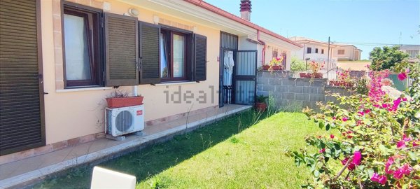 casa indipendente in vendita ad Anzio in zona Villa Claudia