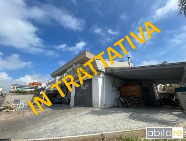 casa indipendente in vendita ad Anzio