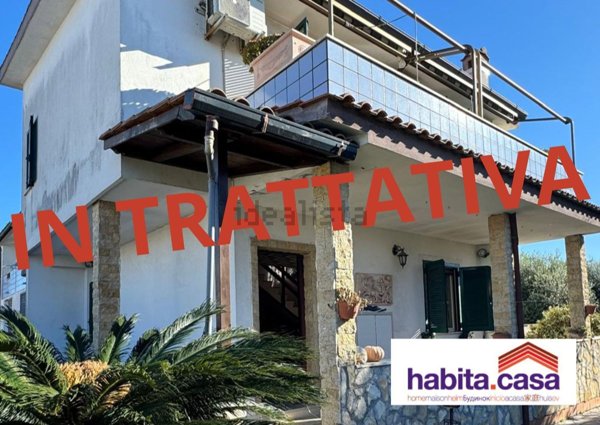 appartamento in vendita ad Anzio in zona Villa Claudia