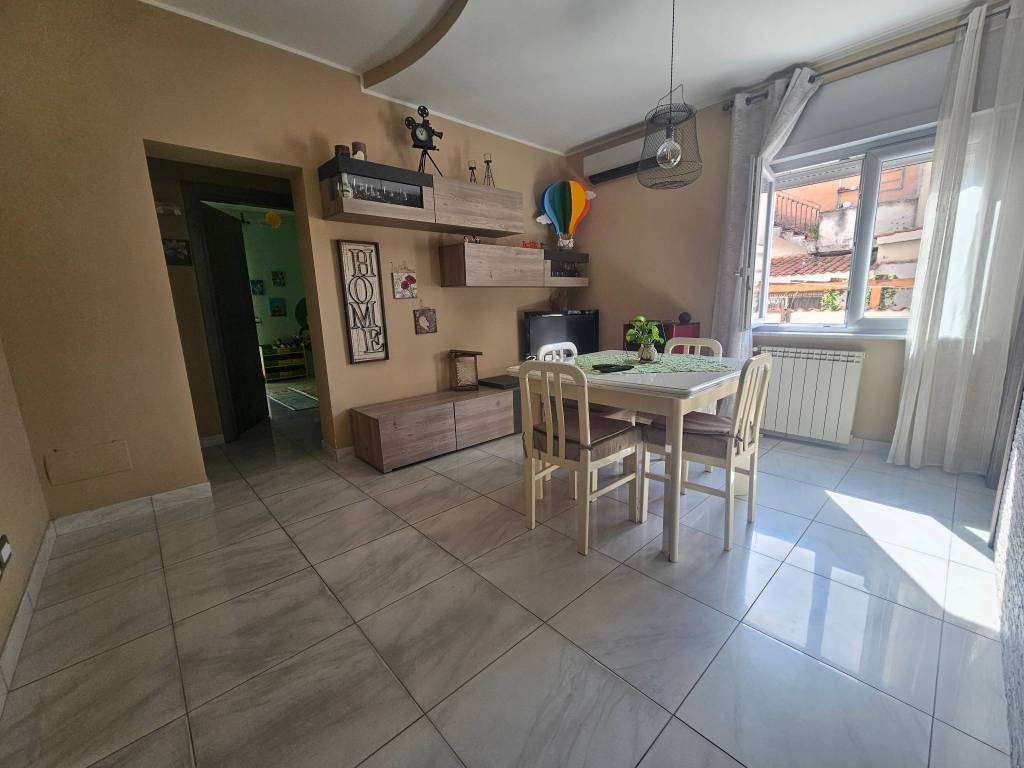 casa indipendente in vendita ad Anzio in zona Villa Claudia