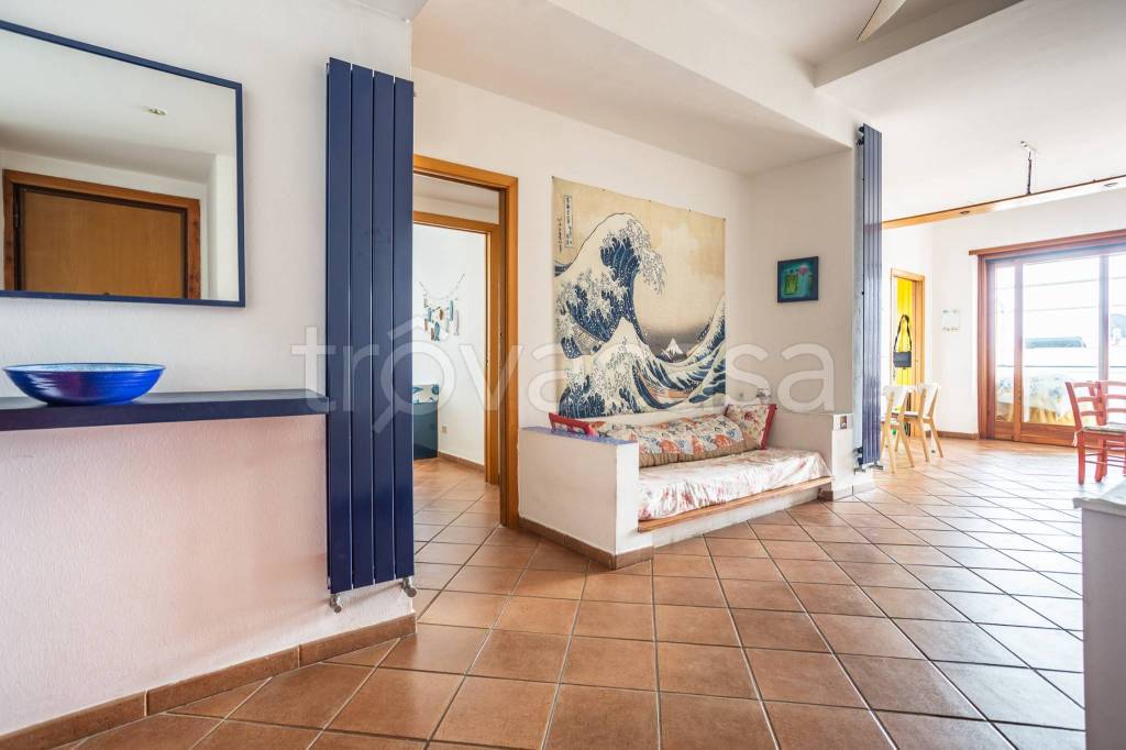 appartamento in vendita ad Anzio in zona Mare