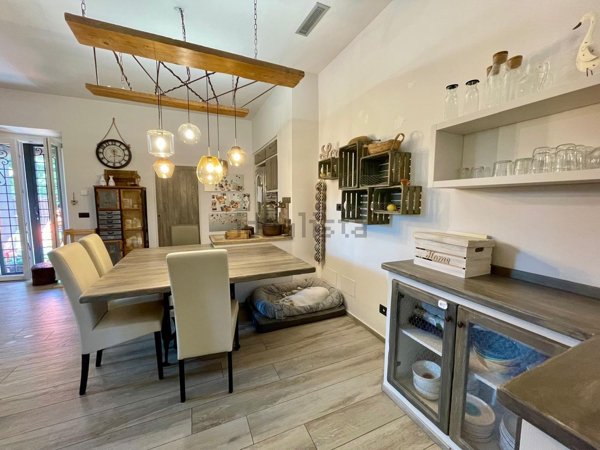 casa indipendente in vendita ad Anzio