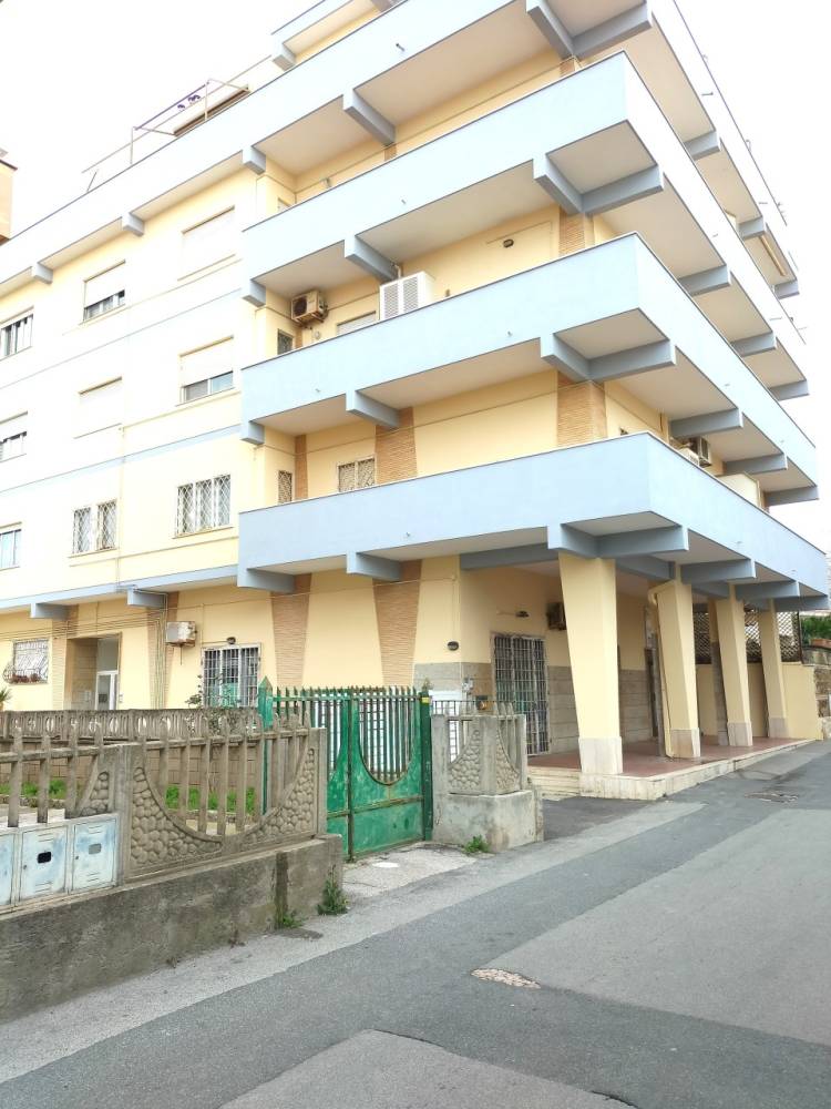 appartamento in vendita ad Anzio in zona Stazione