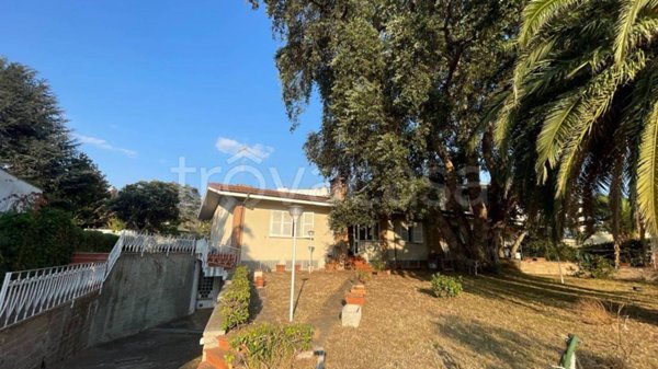 casa indipendente in vendita ad Anzio in zona Mare