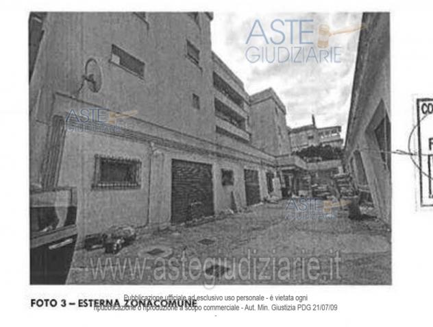 locale commerciale in vendita ad Anzio