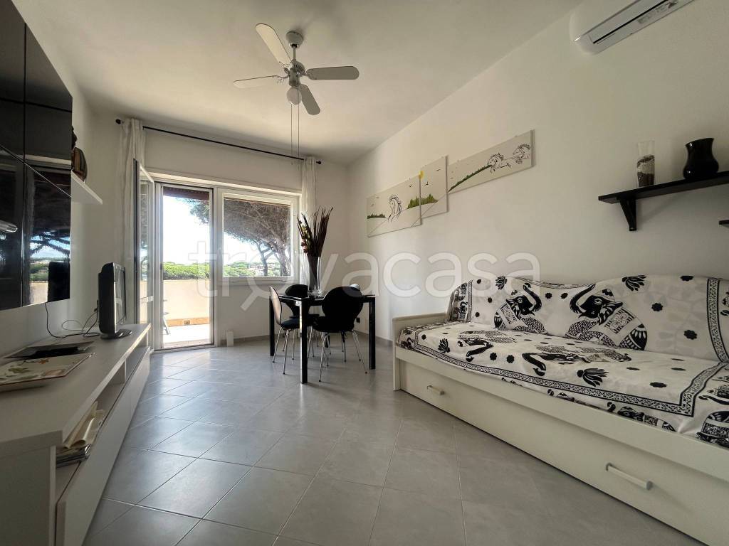 appartamento in vendita ad Anzio in zona Mare