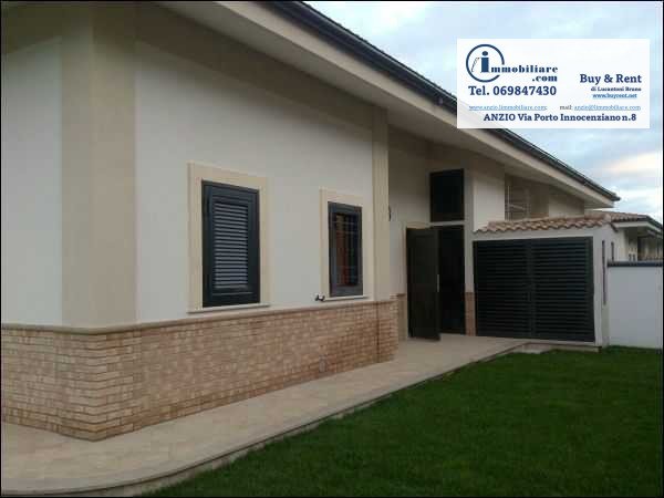 casa indipendente in vendita ad Anzio