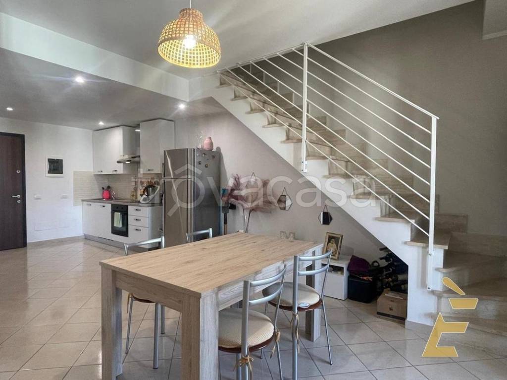 appartamento in vendita ad Anzio in zona Villa Claudia