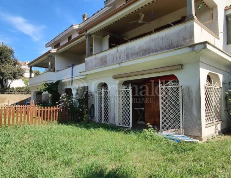 casa indipendente in vendita ad Anzio in zona Mare
