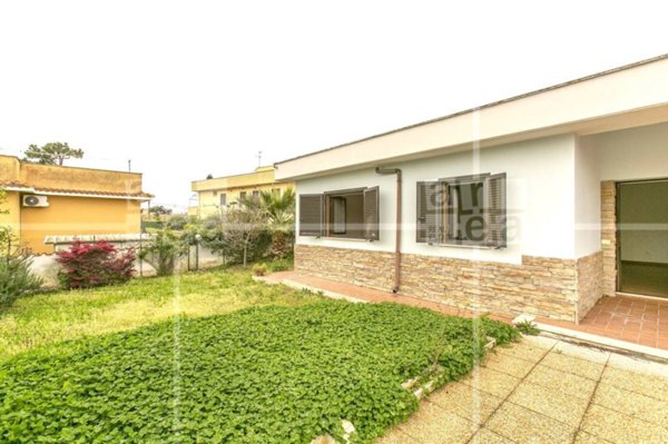 casa indipendente in vendita ad Anzio in zona Villa Claudia