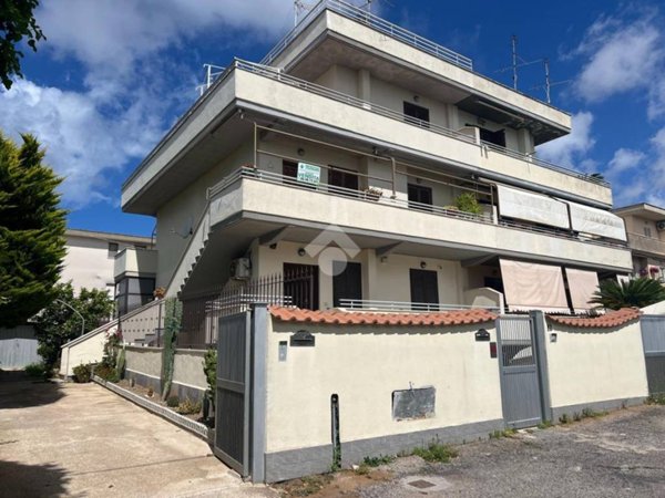 appartamento in vendita ad Anzio in zona Lido delle Sirene