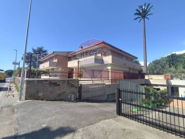 casa indipendente in vendita ad Anzio in zona Mare