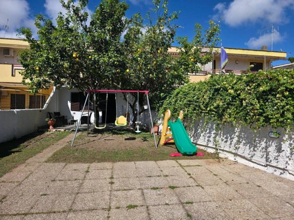 casa indipendente in vendita ad Anzio in zona Mare