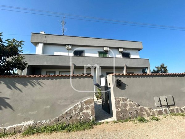 casa indipendente in vendita ad Anzio in zona Lido dei Pini