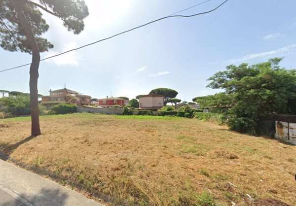 terreno edificabile in vendita ad Anzio in zona Lido dei Pini