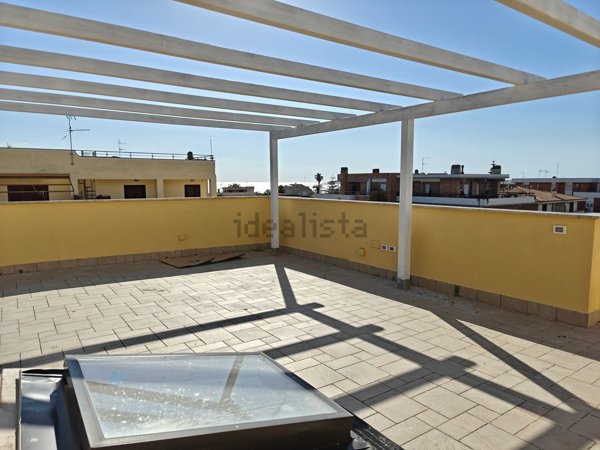appartamento in vendita ad Anzio in zona Lido delle Sirene